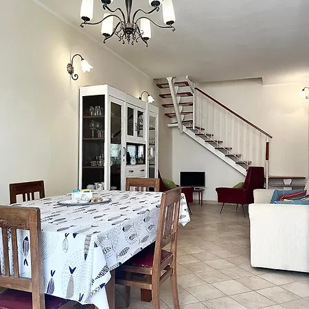 Sweet Dream House Апартаменты *